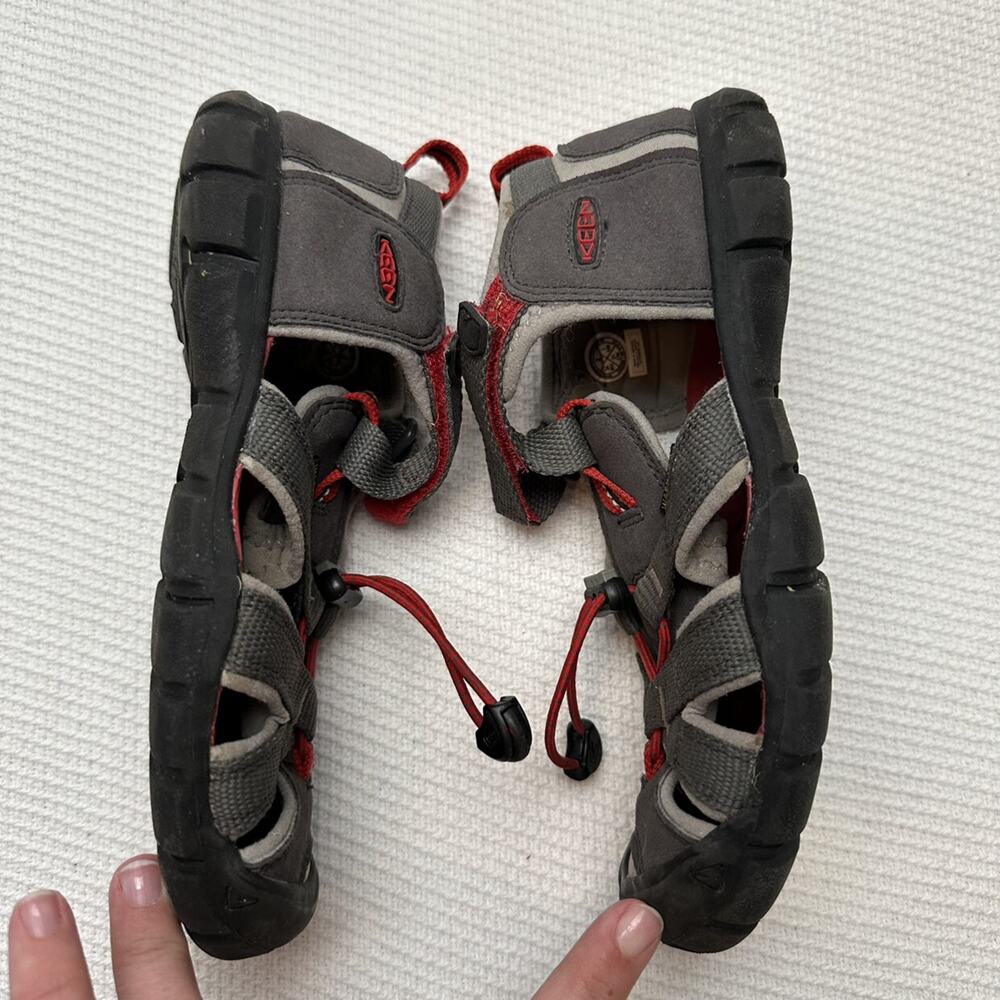 Keen Waterproof Sandals - Picture 4 of 6